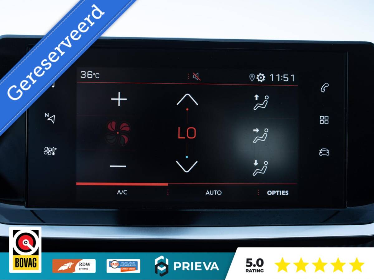 Peugeot 2008 Peugeot 2008 1.2 PureTech 130PK | Dealer | ACC | Camera | leder | Stoelverwarming | CarPlay