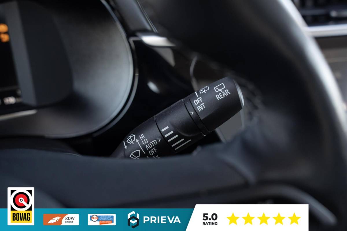 Opel Corsa Opel Corsa | Panoramadak | Camera | Keyless | Cruise Control