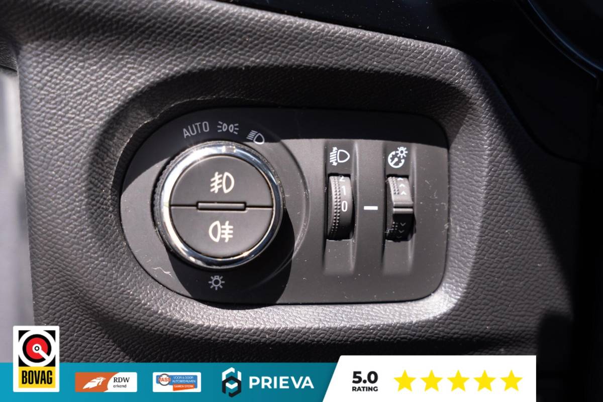 Opel Corsa Opel Corsa | Panoramadak | Camera | Keyless | Cruise Control