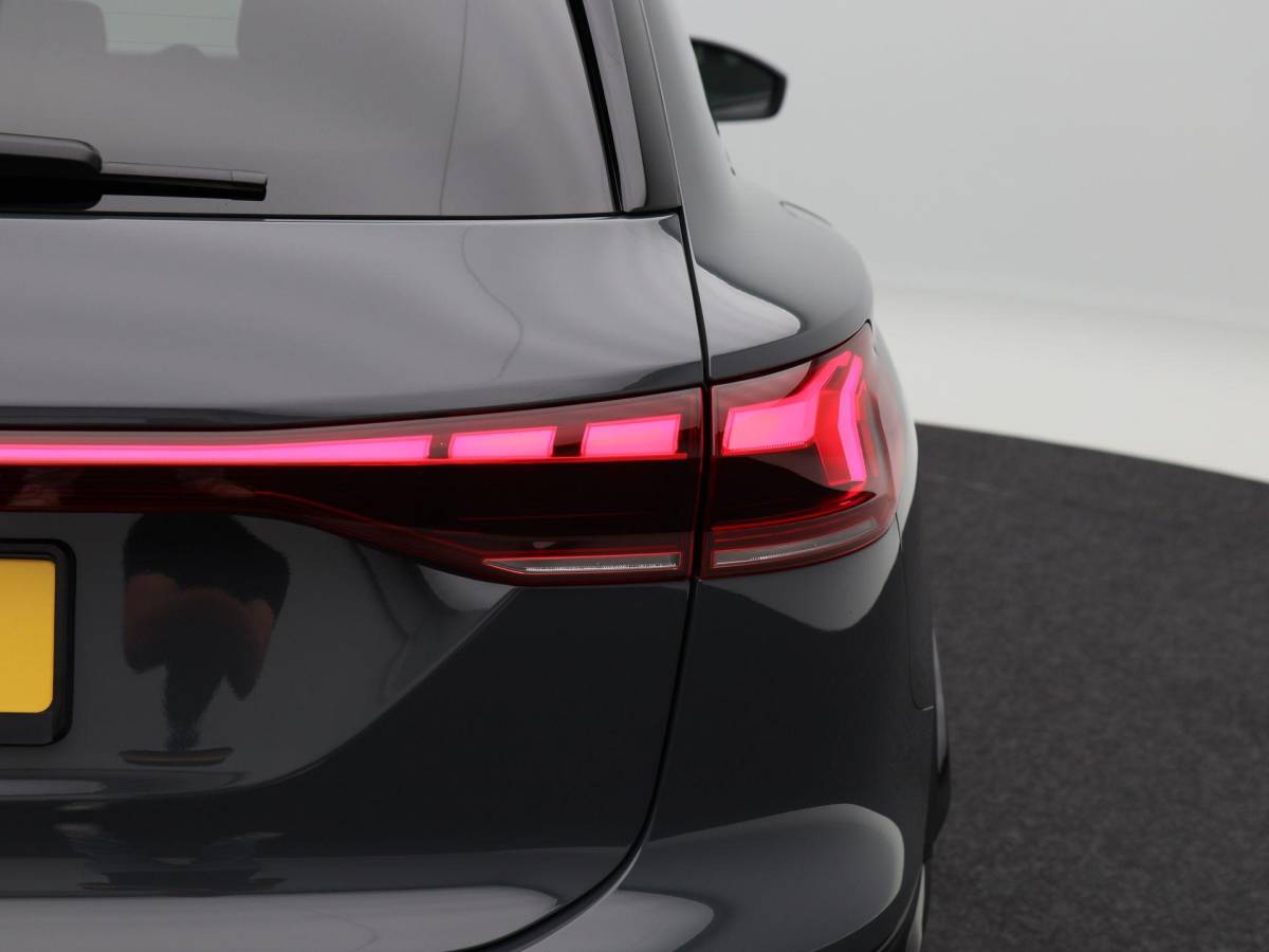 Audi Q6 e-tron Audi Q6 e-tron Advanced edition performance 100 kWh S-Line | 21 Inch | Luchtvering | B&O Audio | 360° Camera | AR Head-Up | 6.474 Km!!