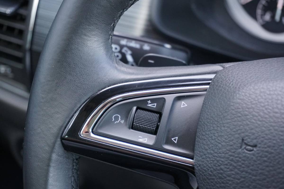 Škoda Kodiaq Skoda Kodiaq 1.5 TSI Style 7p. + CAMERA / APPLE CARPLAY / KEYLESS / TREKHAAK / ACC