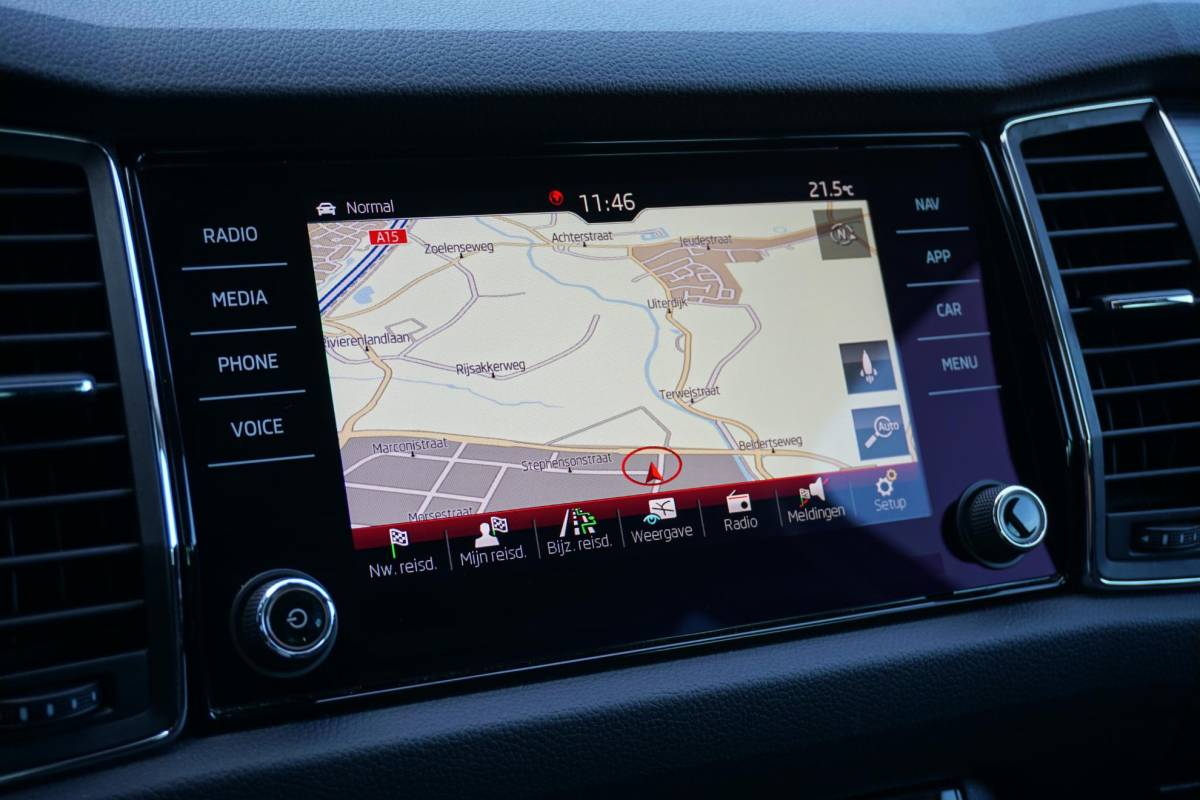 Škoda Kodiaq Skoda Kodiaq 1.5 TSI Style 7p. + CAMERA / APPLE CARPLAY / KEYLESS / TREKHAAK / ACC