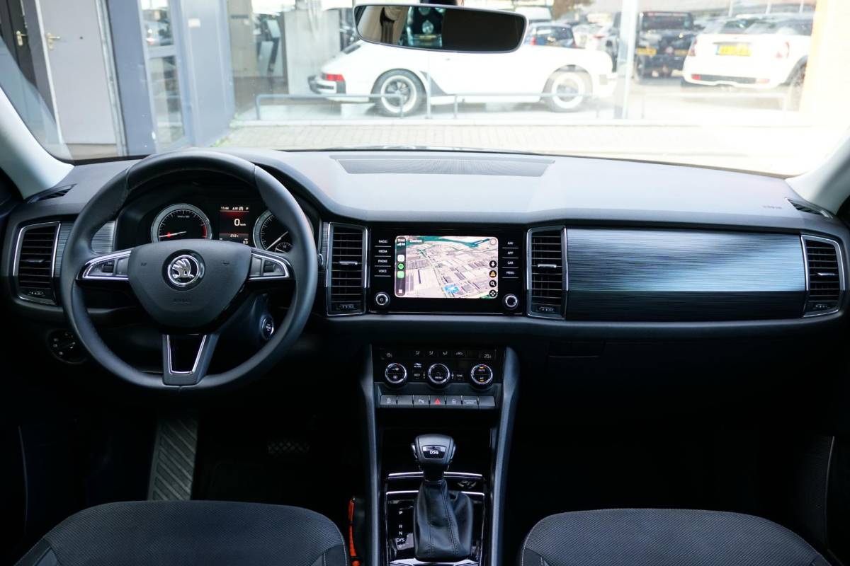 Škoda Kodiaq Skoda Kodiaq 1.5 TSI Style 7p. + CAMERA / APPLE CARPLAY / KEYLESS / TREKHAAK / ACC