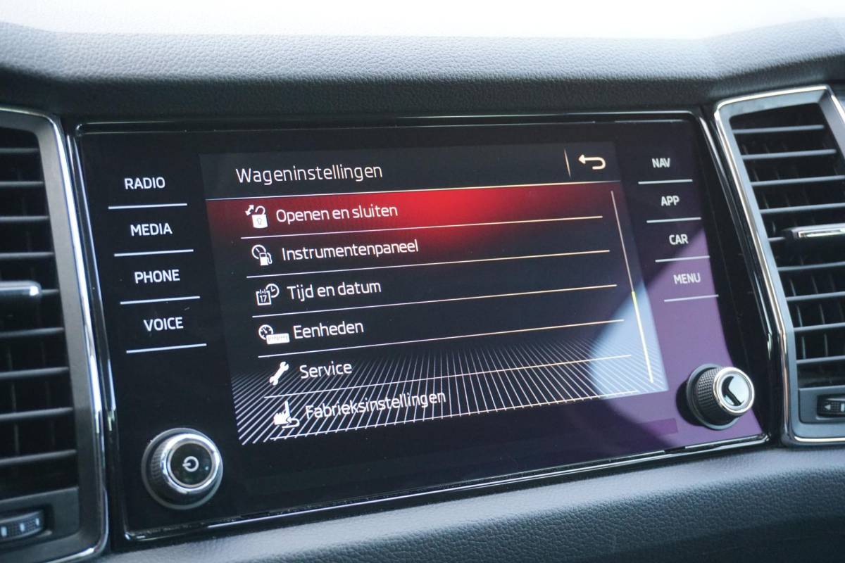 Škoda Kodiaq Skoda Kodiaq 1.5 TSI Style 7p. + CAMERA / APPLE CARPLAY / KEYLESS / TREKHAAK / ACC