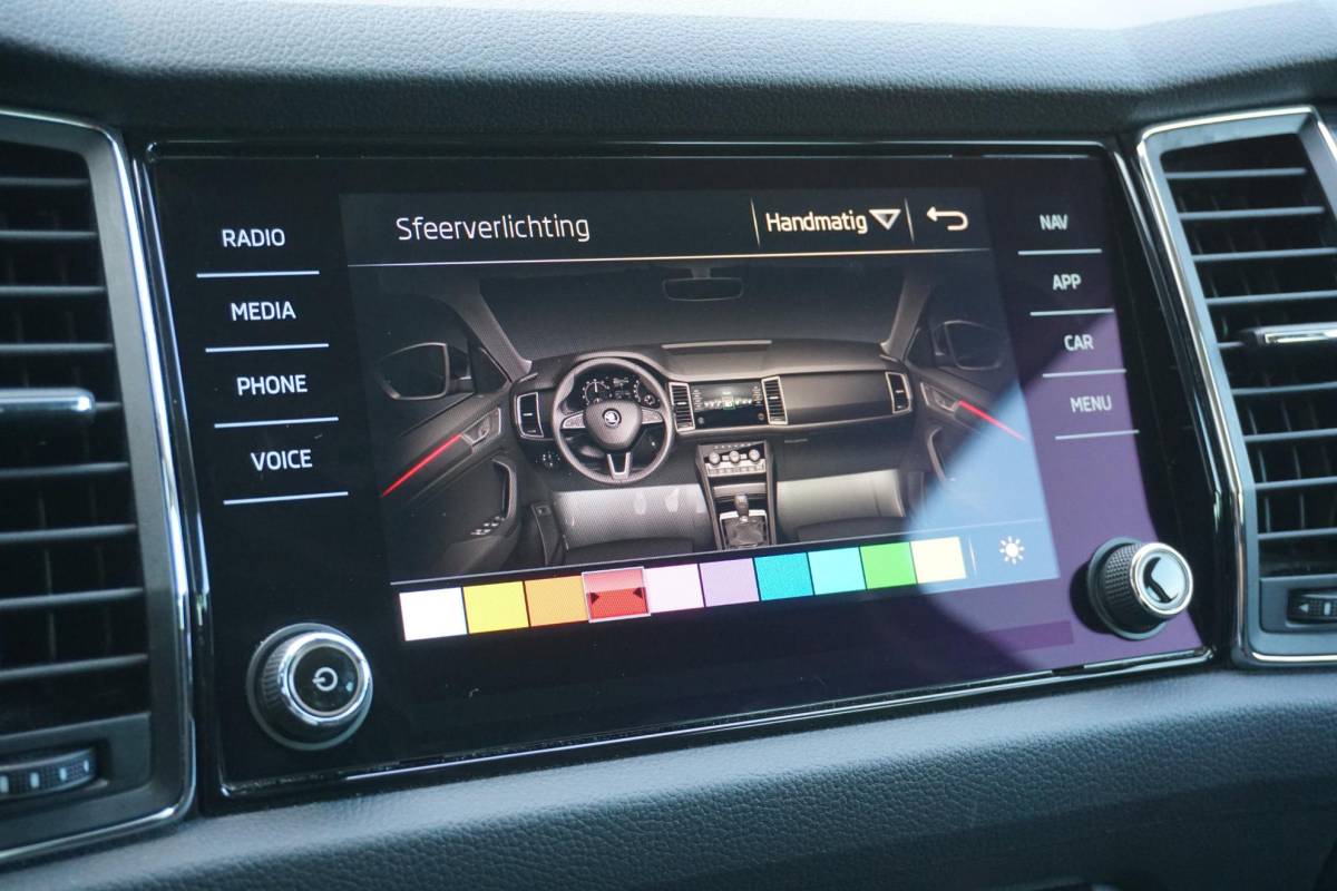 Škoda Kodiaq Skoda Kodiaq 1.5 TSI Style 7p. + CAMERA / APPLE CARPLAY / KEYLESS / TREKHAAK / ACC
