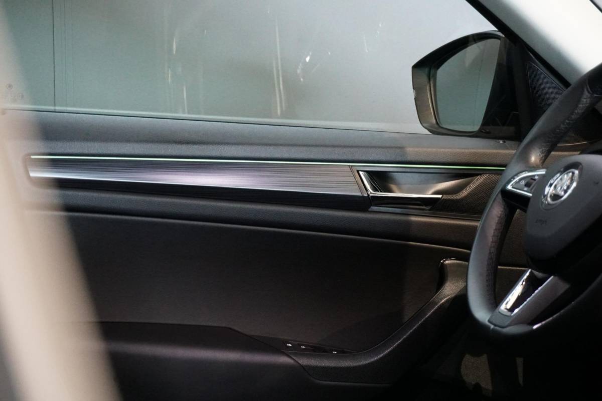 Škoda Kodiaq Skoda Kodiaq 1.5 TSI Style 7p. + CAMERA / APPLE CARPLAY / KEYLESS / TREKHAAK / ACC