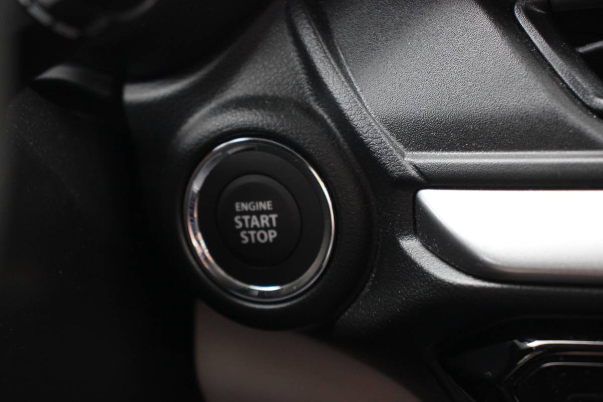 Suzuki Swift Suzuki Swift 1.2 Style Hybrid Automaat | Clima | Inklapbare spiegels | 10 jaar Garantie |