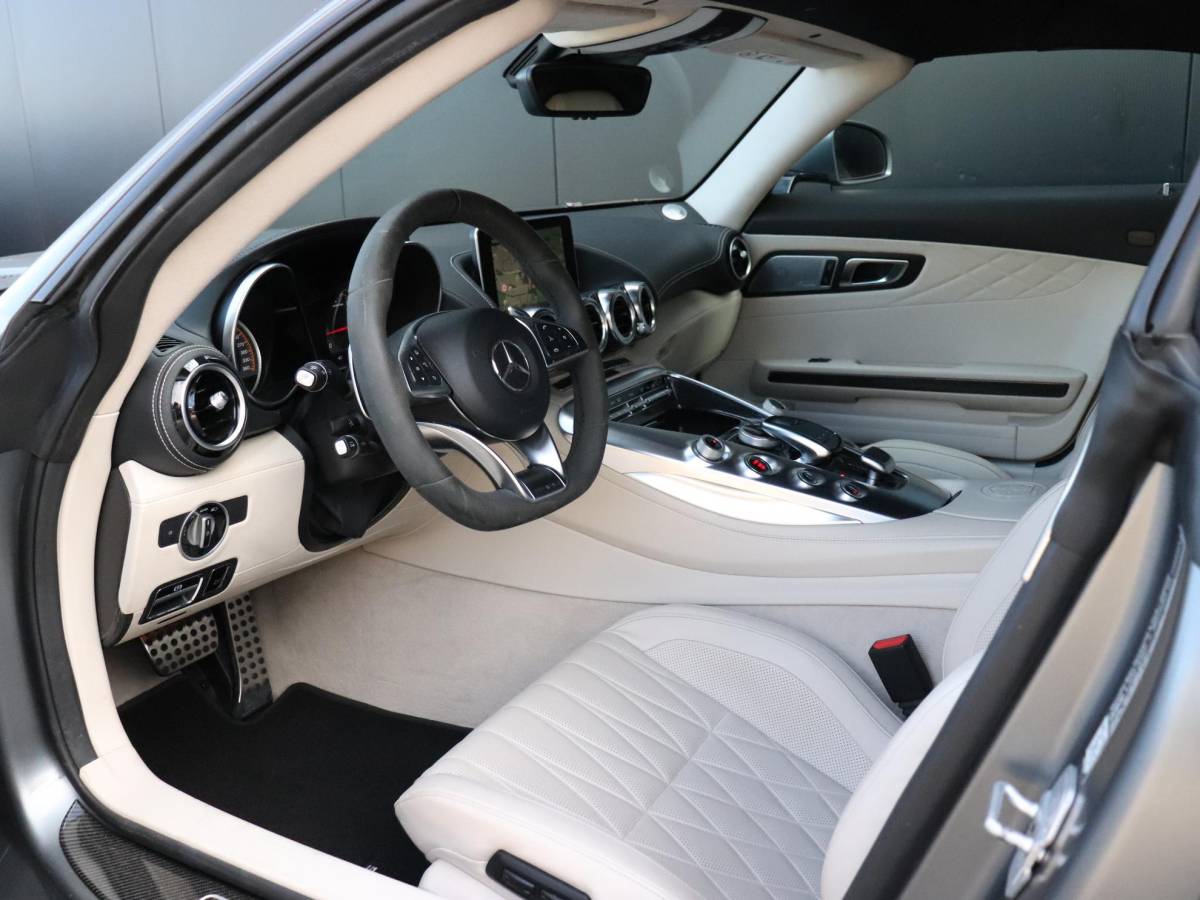 Mercedes-AMG GT Mercedes-Benz AMG GT Roadster 4.0 C | KERAMISCH | LEDER | BURMESTER | STOELVERK. | CAMERA | NAVI | ADAPT. CRUISE |