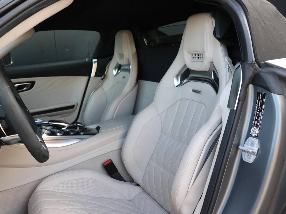 Mercedes-AMG GT Mercedes-Benz AMG GT Roadster 4.0 C | KERAMISCH | LEDER | BURMESTER | STOELVERK. | CAMERA | NAVI | ADAPT. CRUISE |