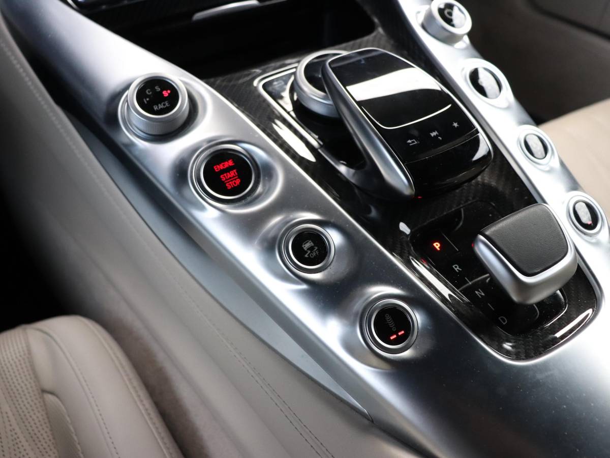 Mercedes-AMG GT Mercedes-Benz AMG GT Roadster 4.0 C | KERAMISCH | LEDER | BURMESTER | STOELVERK. | CAMERA | NAVI | ADAPT. CRUISE |