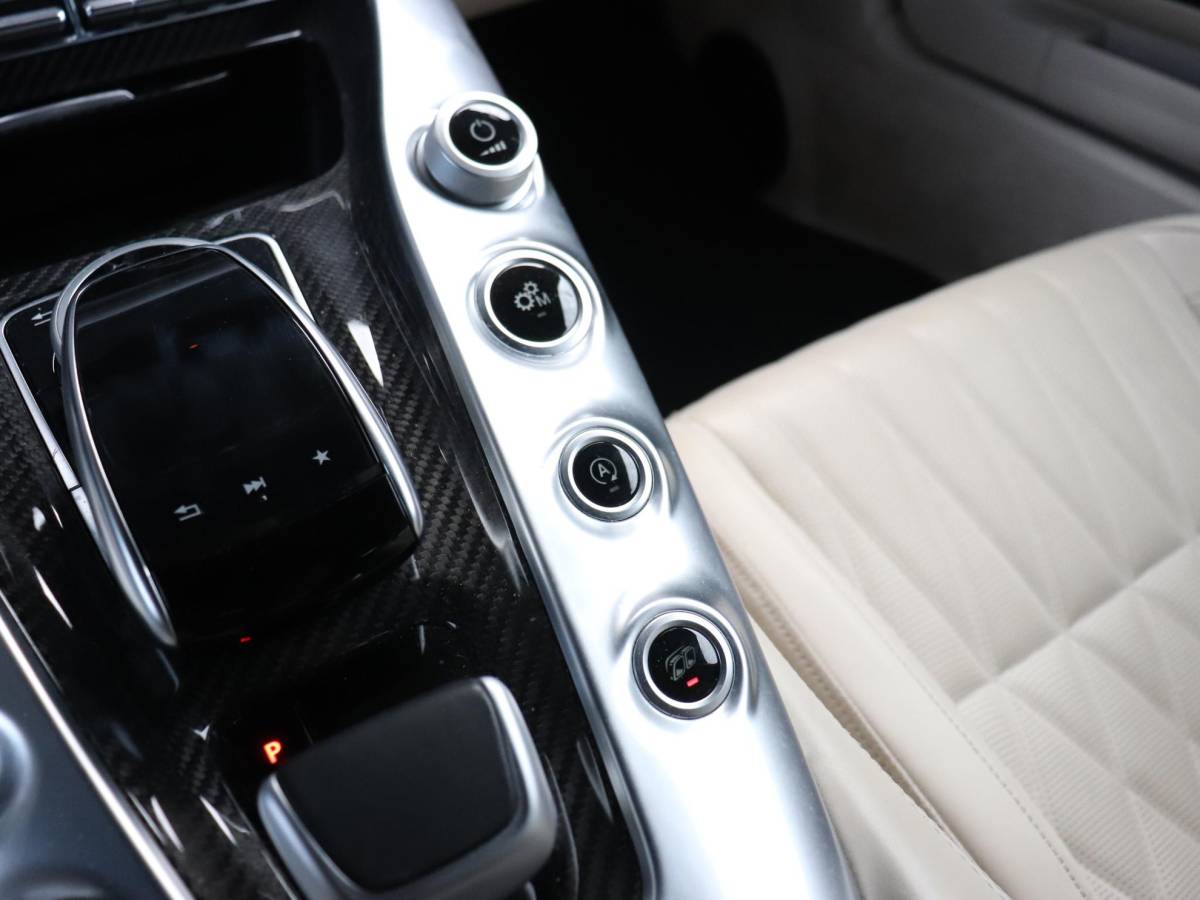 Mercedes-AMG GT Mercedes-Benz AMG GT Roadster 4.0 C | KERAMISCH | LEDER | BURMESTER | STOELVERK. | CAMERA | NAVI | ADAPT. CRUISE |