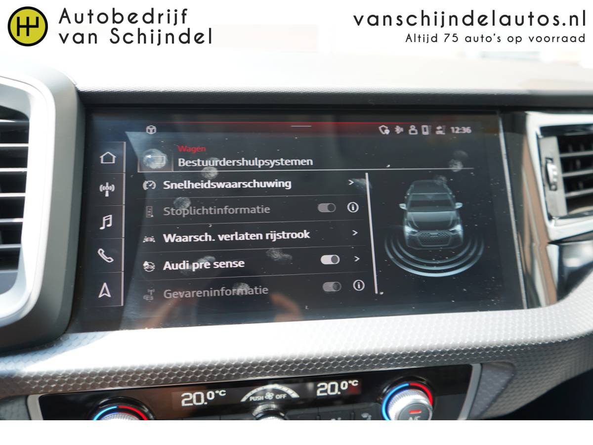 Audi A1 Sportback Audi A1 Sportback 25 TFSI EPIC ORIGINEEL NEDERLANDS ANDROID/APPLECARPLAY(NAVI) ECC AIRCO CRUISECONTROL RIJSTROOKSENSOR 17INCH BLUETOOTH PARKEERSENSOREN ENZ…