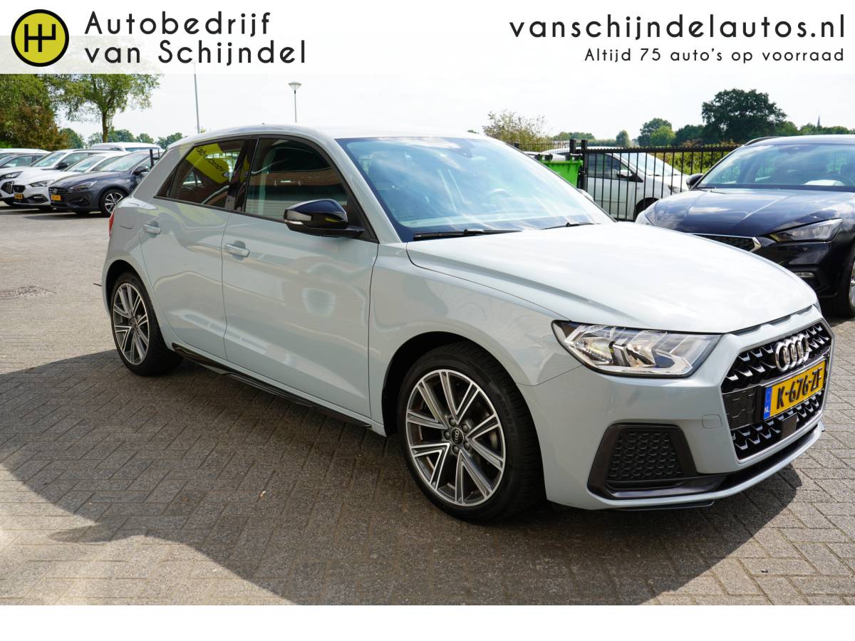 Audi A1 Sportback Audi A1 Sportback 25 TFSI EPIC ORIGINEEL NEDERLANDS ANDROID/APPLECARPLAY(NAVI) ECC AIRCO CRUISECONTROL RIJSTROOKSENSOR 17INCH BLUETOOTH PARKEERSENSOREN ENZ…
