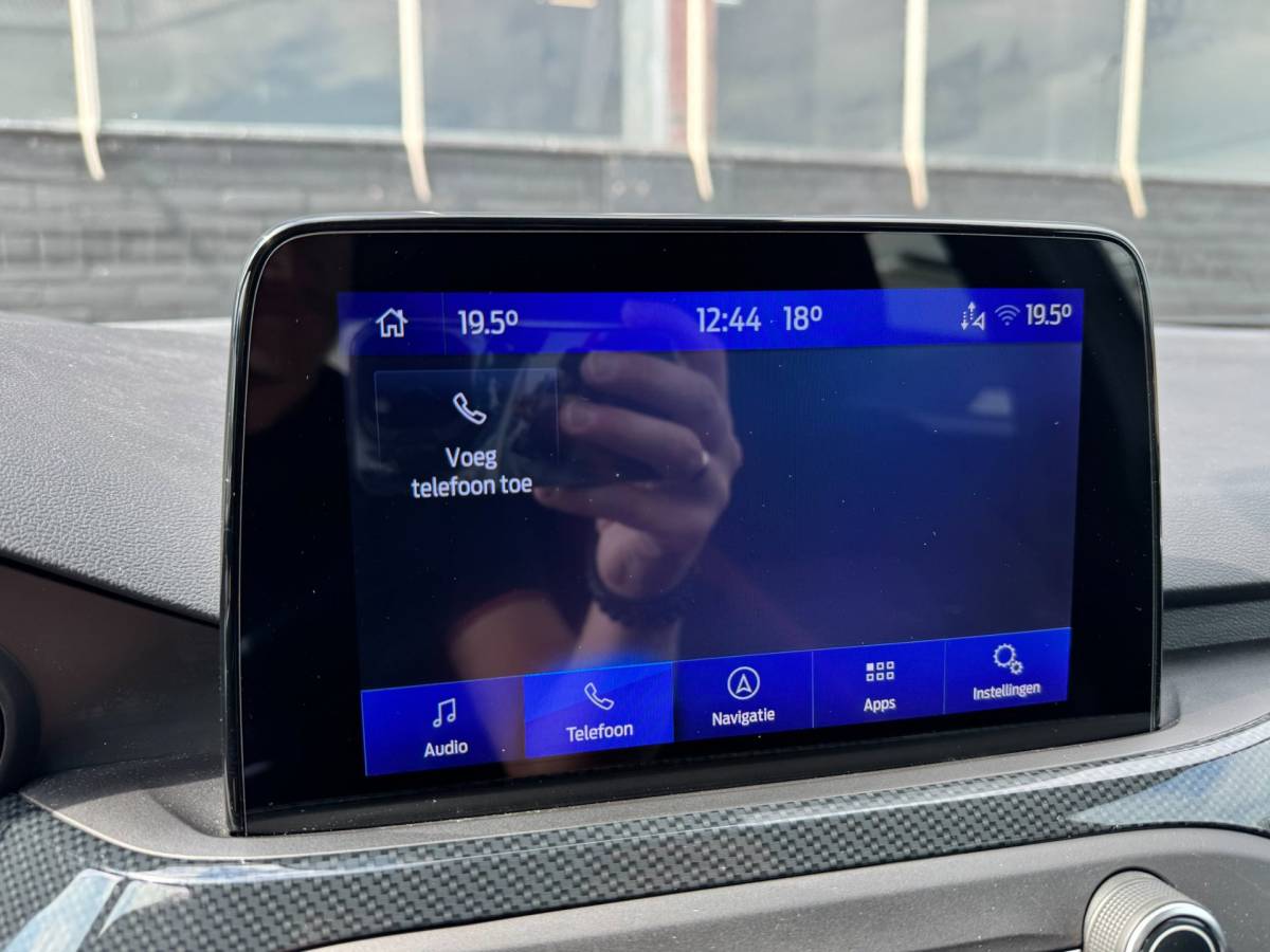 Ford Focus Ford Focus 1.0 EcoBoost Titanium Business **CARPLAY + KEYLESS + WINTER PACK + CAMERA****