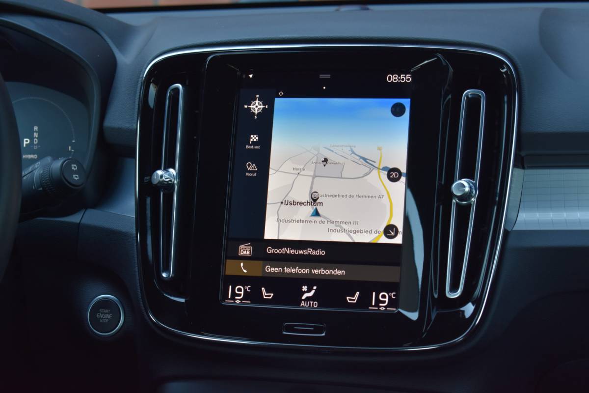 Volvo XC40 Volvo XC40 T5 262PK Recharge Inscription | Trekhaak | Climate pack | All season banden