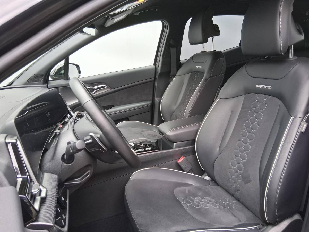 Kia Sportage KIA Sportage 1.6 T-GDi 230pk Hybrid GT-Line |Trekhaak |15dkm