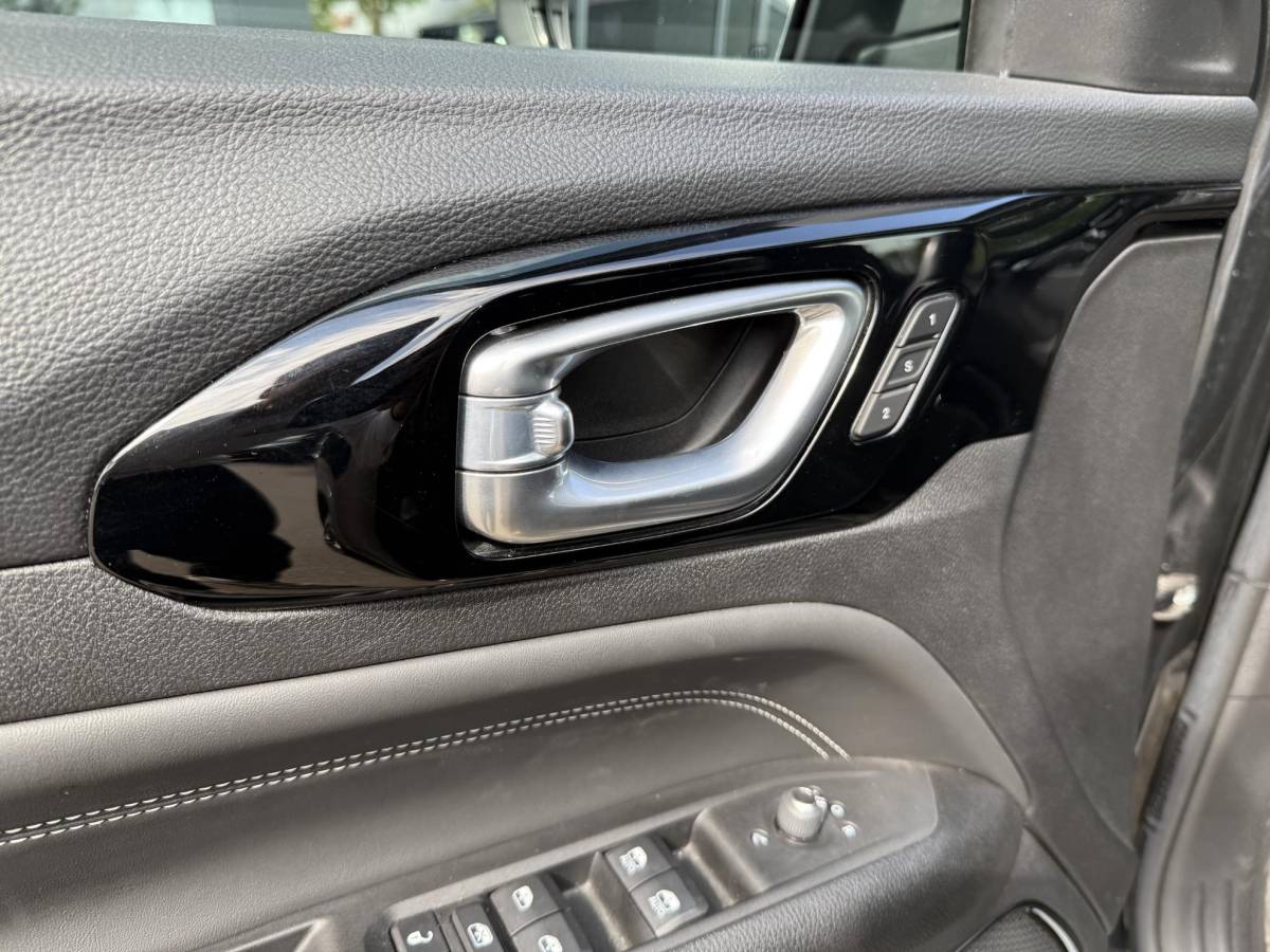 Jeep Compass Jeep Compass 4xe 240 Plug-in Hybrid Electric S 360 CAMERA| ELEKTRISCHE STOEL MET MEMORY| ALPINE AUDIO| STOEL + STUURVERWARMING| KEYLESS| DODE HOEK SENSOR| VOL OPTIES|