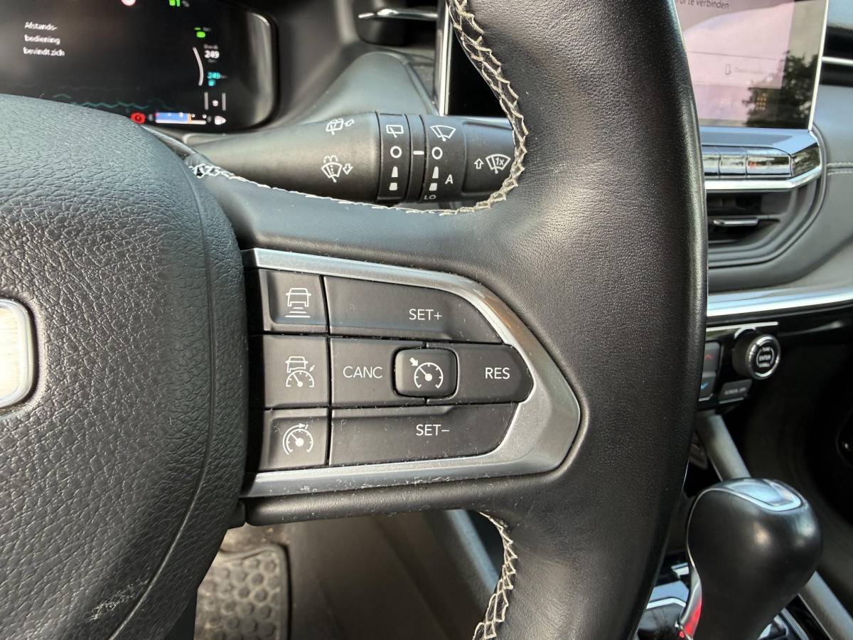 Jeep Compass Jeep Compass 4xe 240 Plug-in Hybrid Electric S 360 CAMERA| ELEKTRISCHE STOEL MET MEMORY| ALPINE AUDIO| STOEL + STUURVERWARMING| KEYLESS| DODE HOEK SENSOR| VOL OPTIES|