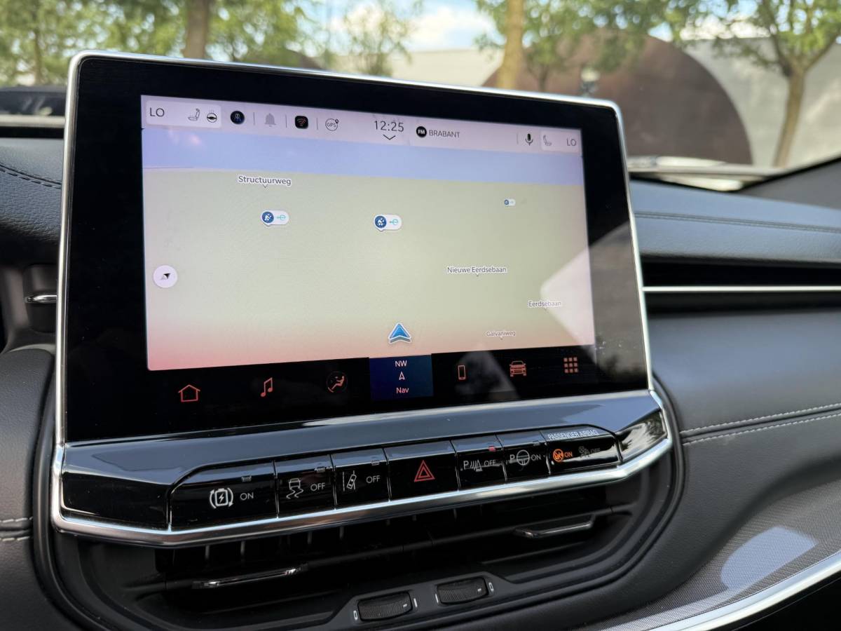 Jeep Compass Jeep Compass 4xe 240 Plug-in Hybrid Electric S 360 CAMERA| ELEKTRISCHE STOEL MET MEMORY| ALPINE AUDIO| STOEL + STUURVERWARMING| KEYLESS| DODE HOEK SENSOR| VOL OPTIES|