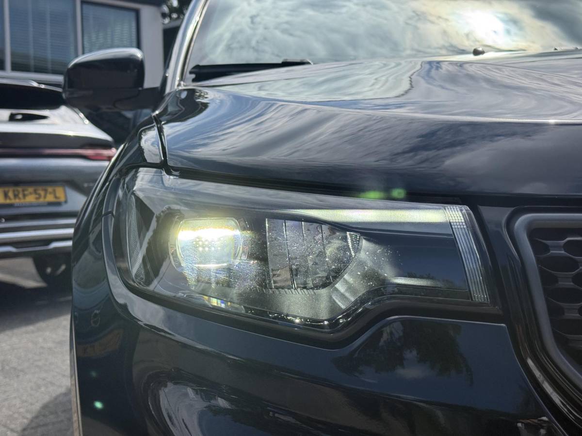 Jeep Compass Jeep Compass 4xe 240 Plug-in Hybrid Electric S 360 CAMERA| ELEKTRISCHE STOEL MET MEMORY| ALPINE AUDIO| STOEL + STUURVERWARMING| KEYLESS| DODE HOEK SENSOR| VOL OPTIES|