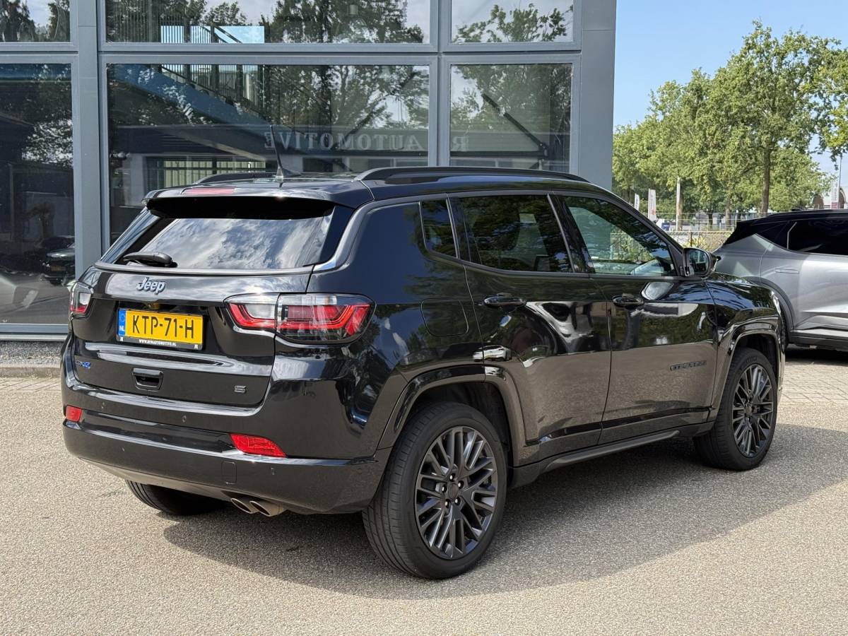 Jeep Compass Jeep Compass 4xe 240 Plug-in Hybrid Electric S 360 CAMERA| ELEKTRISCHE STOEL MET MEMORY| ALPINE AUDIO| STOEL + STUURVERWARMING| KEYLESS| DODE HOEK SENSOR| VOL OPTIES|