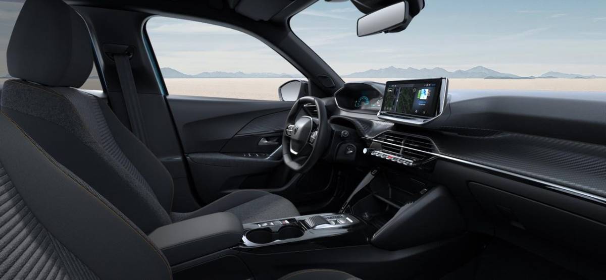 Peugeot e-2008 Peugeot e-2008 EV Business 54 kWh | NIEUWE VOORRAAD | 156PK | AUTOMAAT | 406KM WTLP | Camera Achter | Draadloos Appel Carplay & Android Auto |