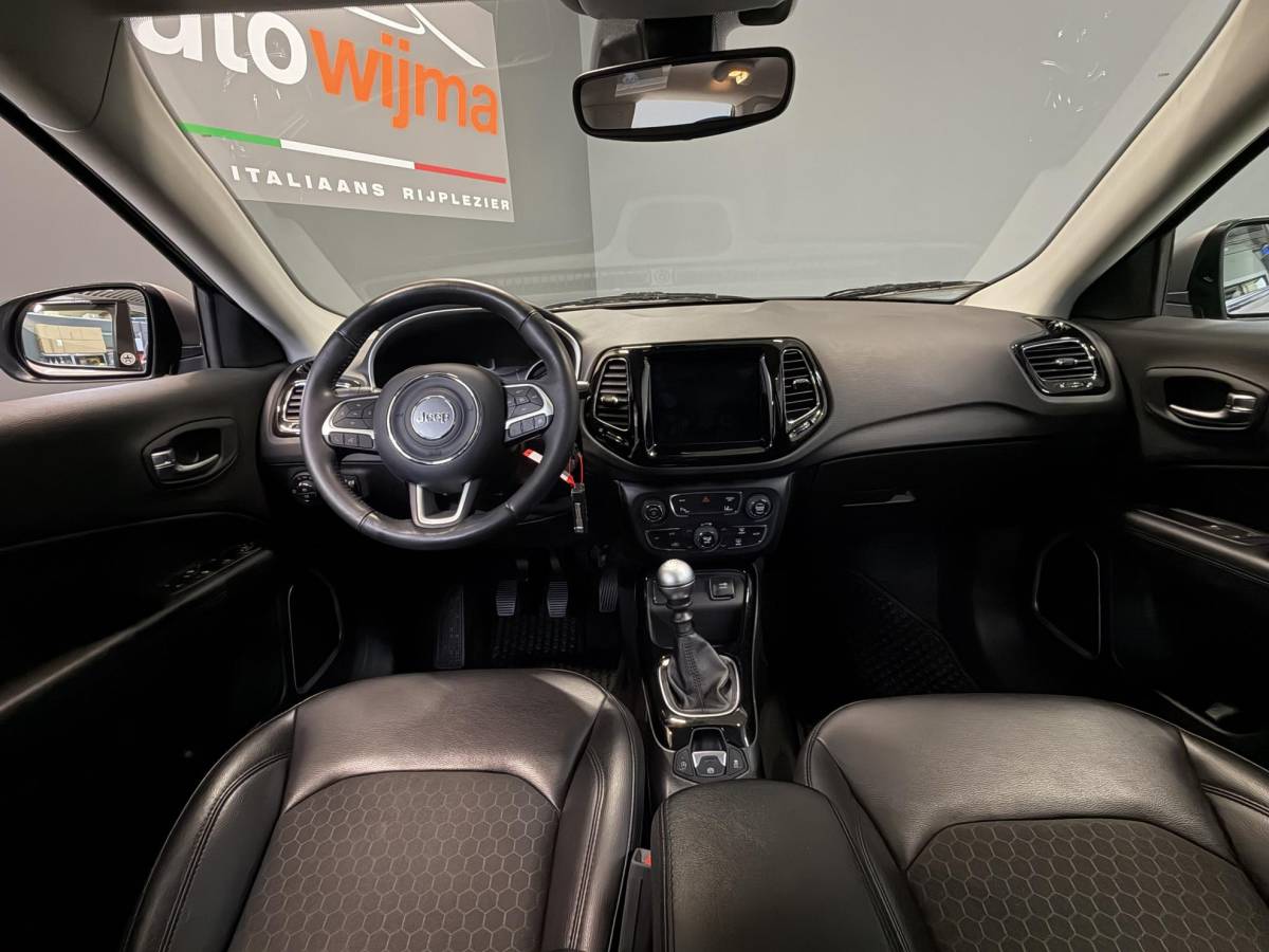 Jeep Compass Jeep Compass 1.4 Turbo 140pk MultiAir Night Eagle Carplay, Stoel/stuurverwarming, Camera