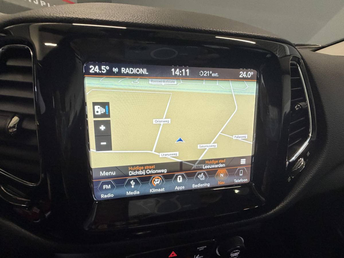 Jeep Compass Jeep Compass 1.4 Turbo 140pk MultiAir Night Eagle Carplay, Stoel/stuurverwarming, Camera