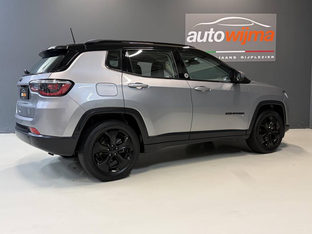 Jeep Compass Jeep Compass 1.4 Turbo 140pk MultiAir Night Eagle Carplay, Stoel/stuurverwarming, Camera