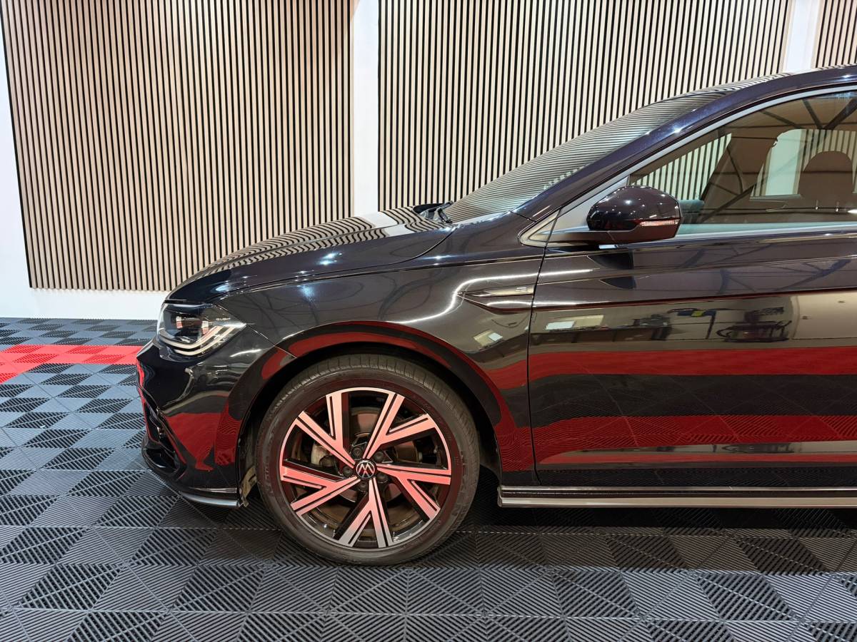 Volkswagen Polo Volkswagen Polo 1.0 TSI R-Line Business Pano Navi Led IQ Lights Camera