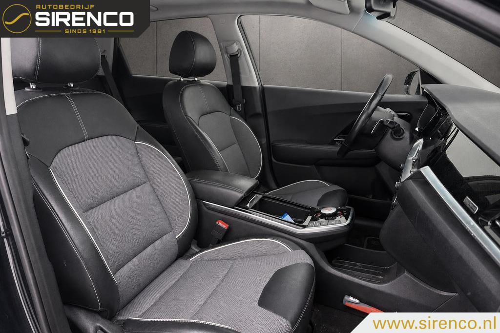 Kia e-Niro Kia e-Niro DynamicPlusLine 64 kWh | 3-fase | soh 100% | stoel & stuur verwarming | schuifdak | autosteer |
