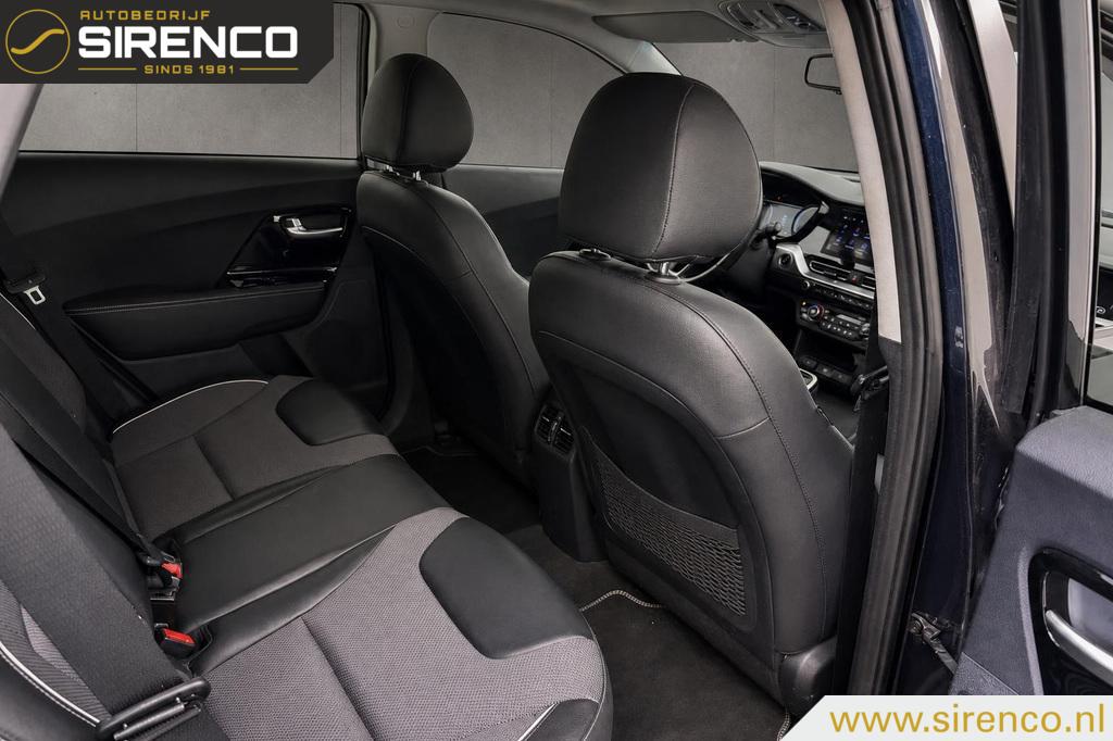Kia e-Niro Kia e-Niro DynamicPlusLine 64 kWh | 3-fase | soh 100% | stoel & stuur verwarming | schuifdak | autosteer |