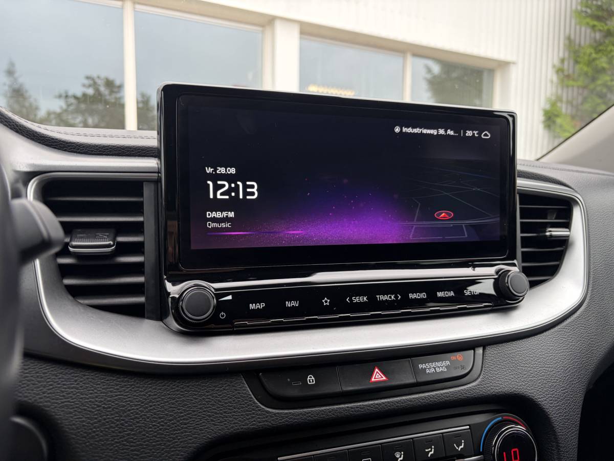 Kia Ceed Sportswagon Kia Ceed Sportswagon 1.0 T-GDi DynamicLine | Camera | Carplay | Navi | Rijklaar met beurt & garantie!
