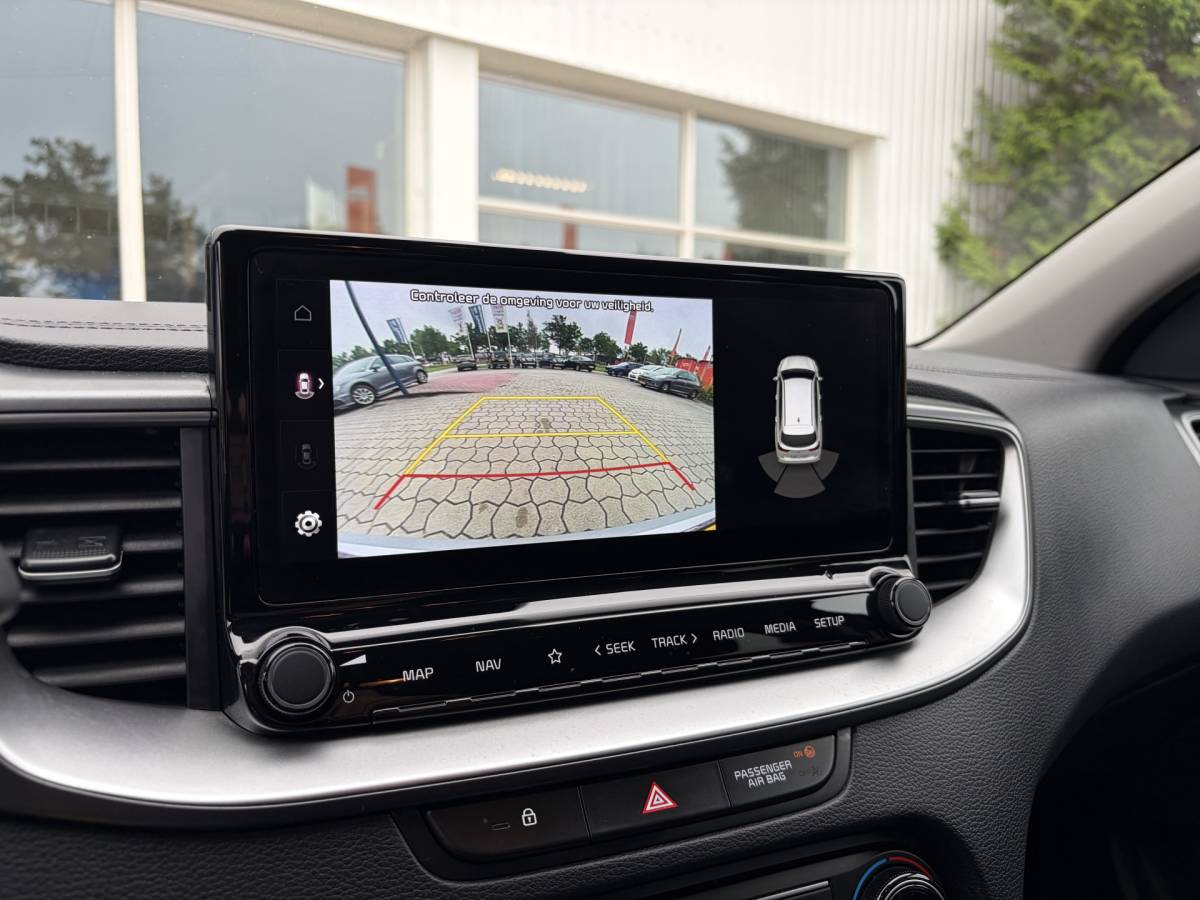 Kia Ceed Sportswagon Kia Ceed Sportswagon 1.0 T-GDi DynamicLine | Camera | Carplay | Navi | Rijklaar met beurt & garantie!