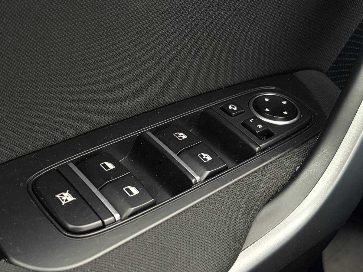 Kia Ceed Sportswagon Kia Ceed Sportswagon 1.0 T-GDi DynamicLine | Camera | Carplay | Navi | Rijklaar met beurt & garantie!