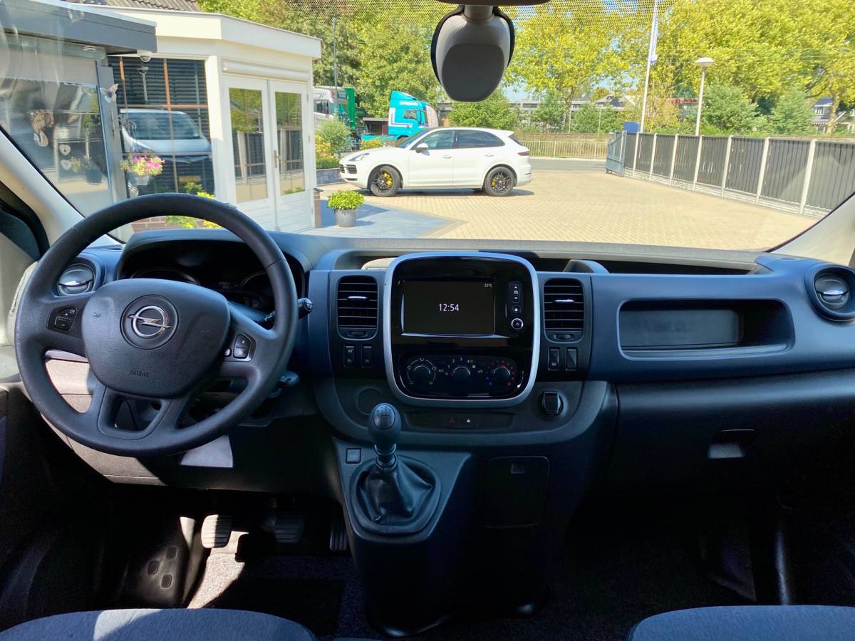 Opel Vivaro Opel Vivaro 1.6 CDTI L2H1 BI TURBO DUBBELE CABINE CRUISE CAMERA LED PDC TREKHAAK AIRCO
