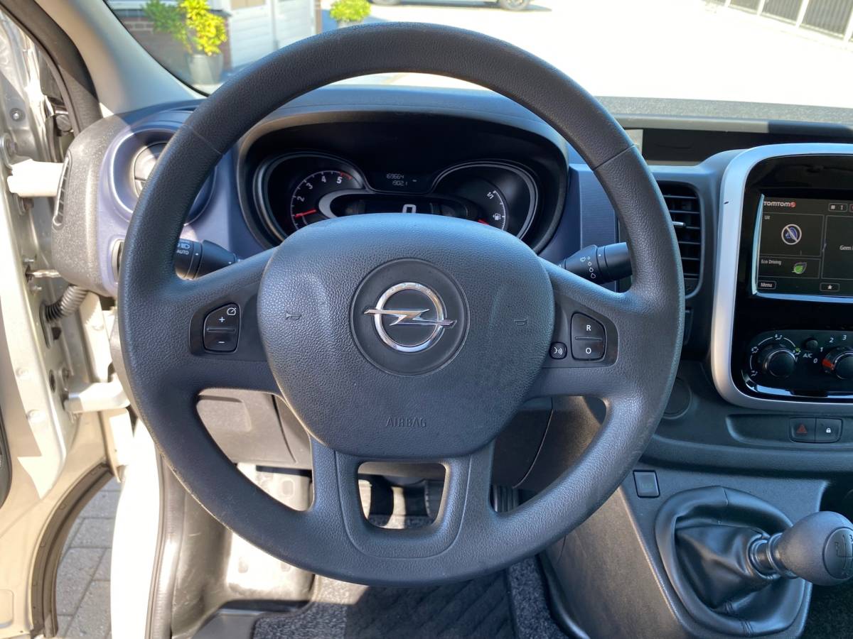 Opel Vivaro Opel Vivaro 1.6 CDTI L2H1 BI TURBO DUBBELE CABINE CRUISE CAMERA LED PDC TREKHAAK AIRCO