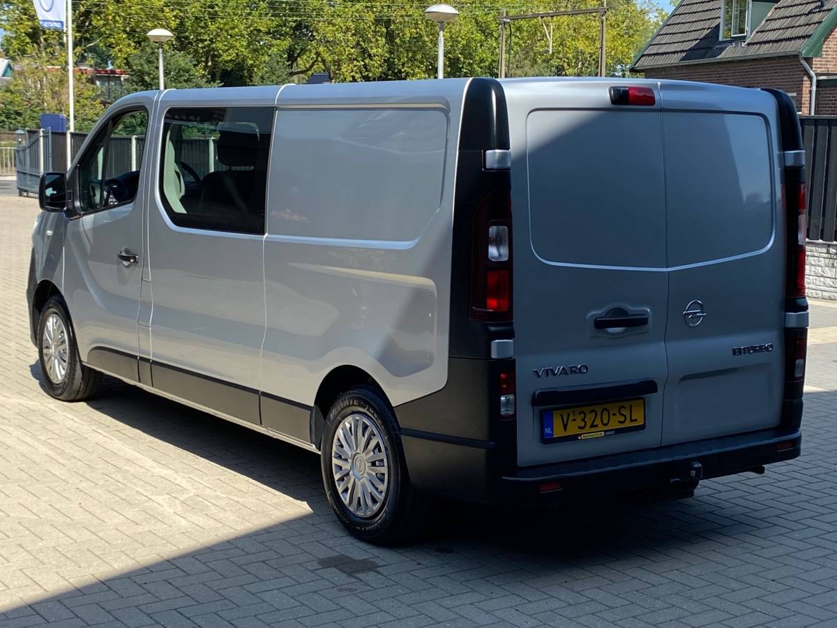 Opel Vivaro Opel Vivaro 1.6 CDTI L2H1 BI TURBO DUBBELE CABINE CRUISE CAMERA LED PDC TREKHAAK AIRCO