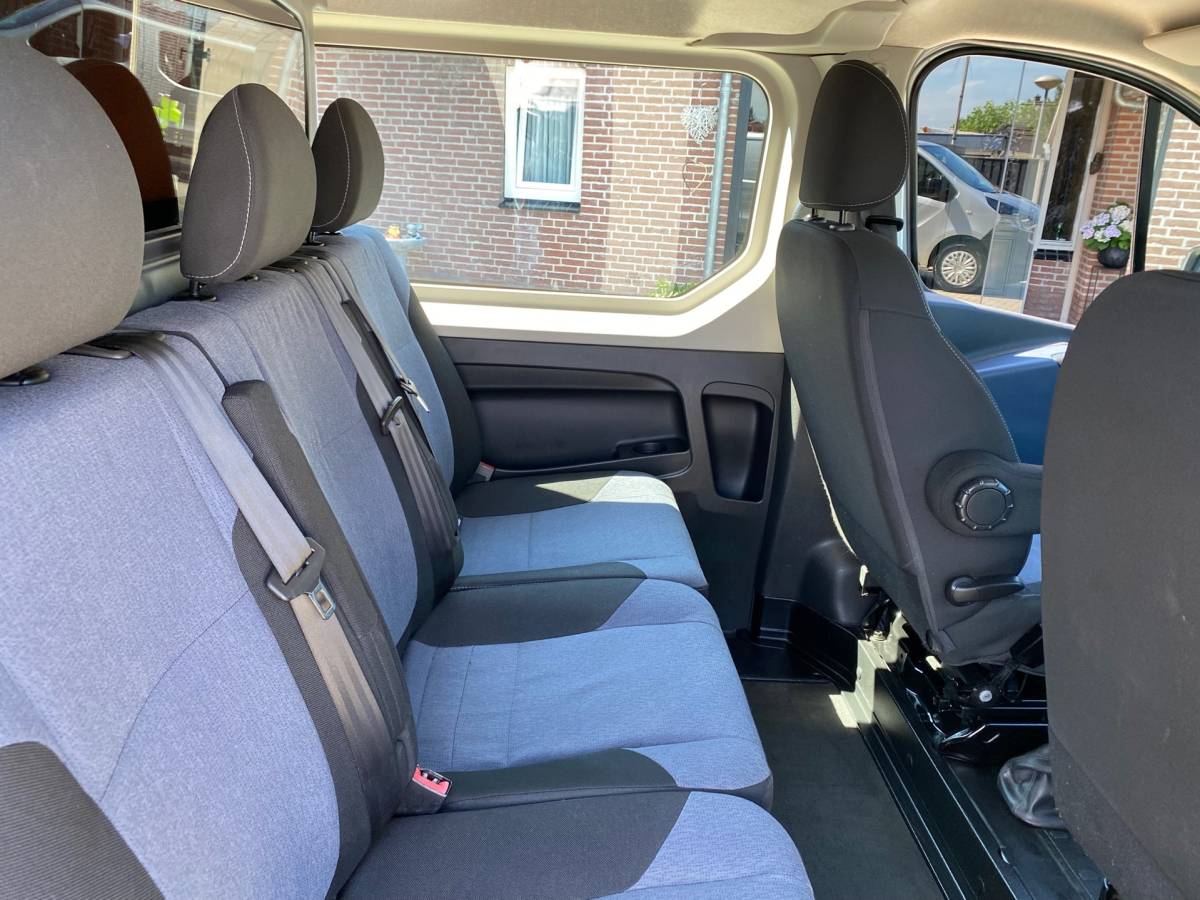 Opel Vivaro Opel Vivaro 1.6 CDTI L2H1 BI TURBO DUBBELE CABINE CRUISE CAMERA LED PDC TREKHAAK AIRCO