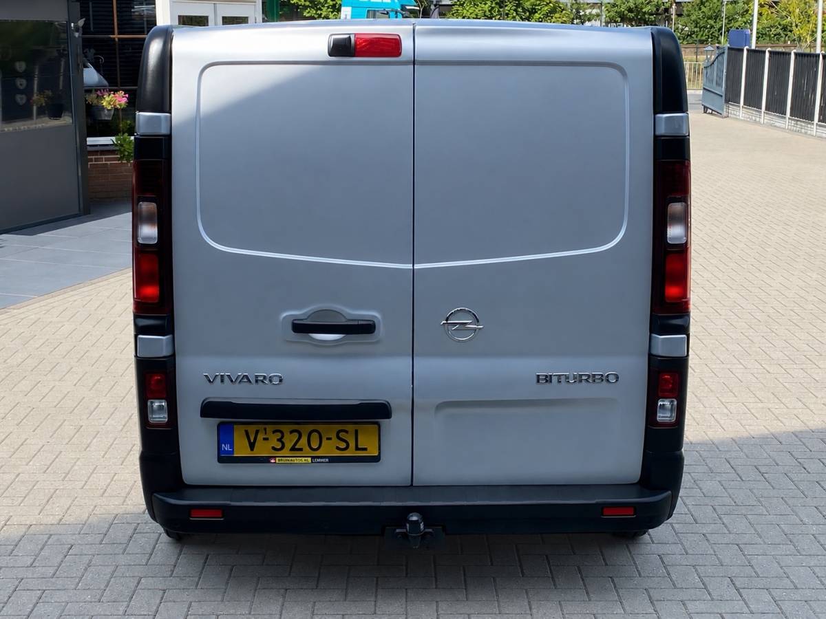 Opel Vivaro Opel Vivaro 1.6 CDTI L2H1 BI TURBO DUBBELE CABINE CRUISE CAMERA LED PDC TREKHAAK AIRCO