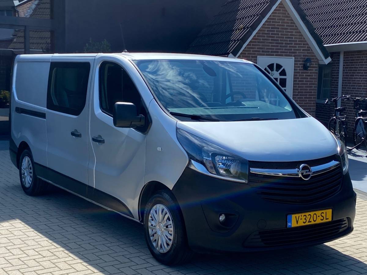 Opel Vivaro Opel Vivaro 1.6 CDTI L2H1 BI TURBO DUBBELE CABINE CRUISE CAMERA LED PDC TREKHAAK AIRCO