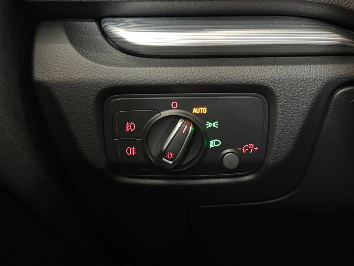 Audi A3 Audi A3 Sportback 1.4 TFSI Ambiente Pro Line g-tron – Cruise – Stoelverwarming –
