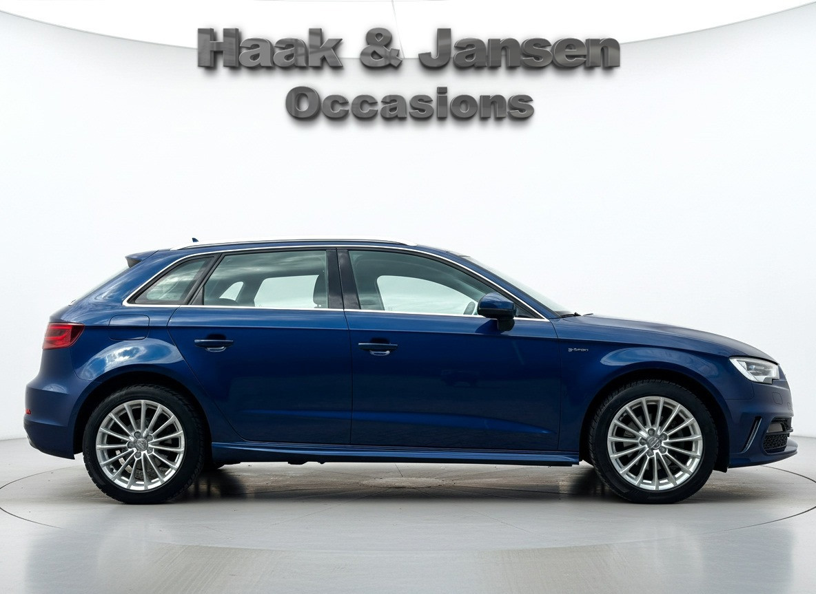 Audi A3 Audi A3 Sportback 1.4 TFSI Ambiente Pro Line g-tron – Cruise – Stoelverwarming –