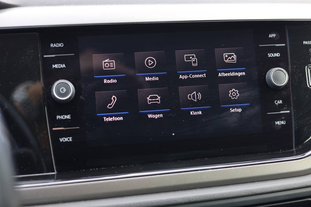 Volkswagen Polo Volkswagen Polo 1.0 TSI COMFORTLINE | AIRCO | ACC | CARPLAY | 1e EIG!