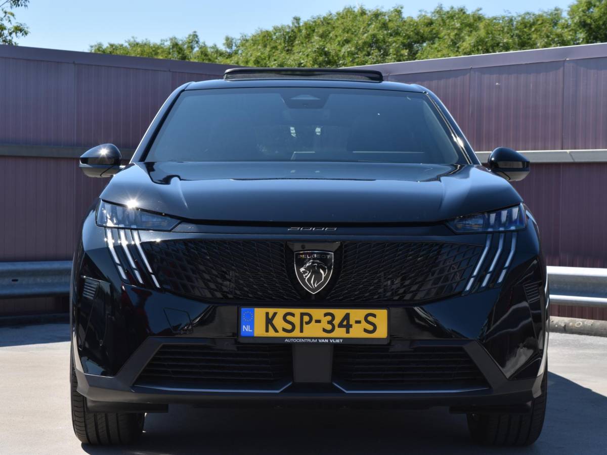 Peugeot 3008 Peugeot 3008 1.6 plug-in Hybrid 225 GT Exclusive l 360 camera l Schuif/ kanteldak l Elektrische AGR voorstoelen l