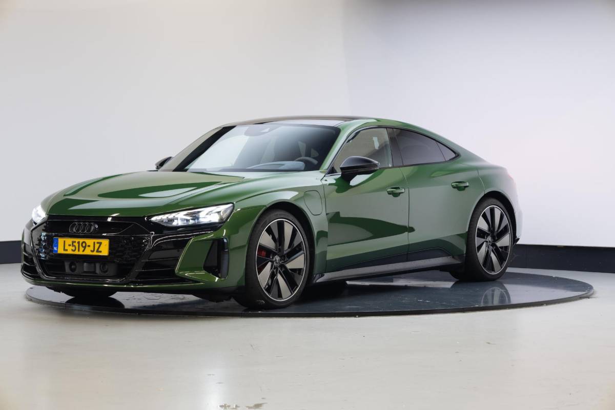 Audi e-tron GT Audi e-tron GT GT edition ZERO 93 kWh | Panoramadak | Sonomagroen | 21 inch |