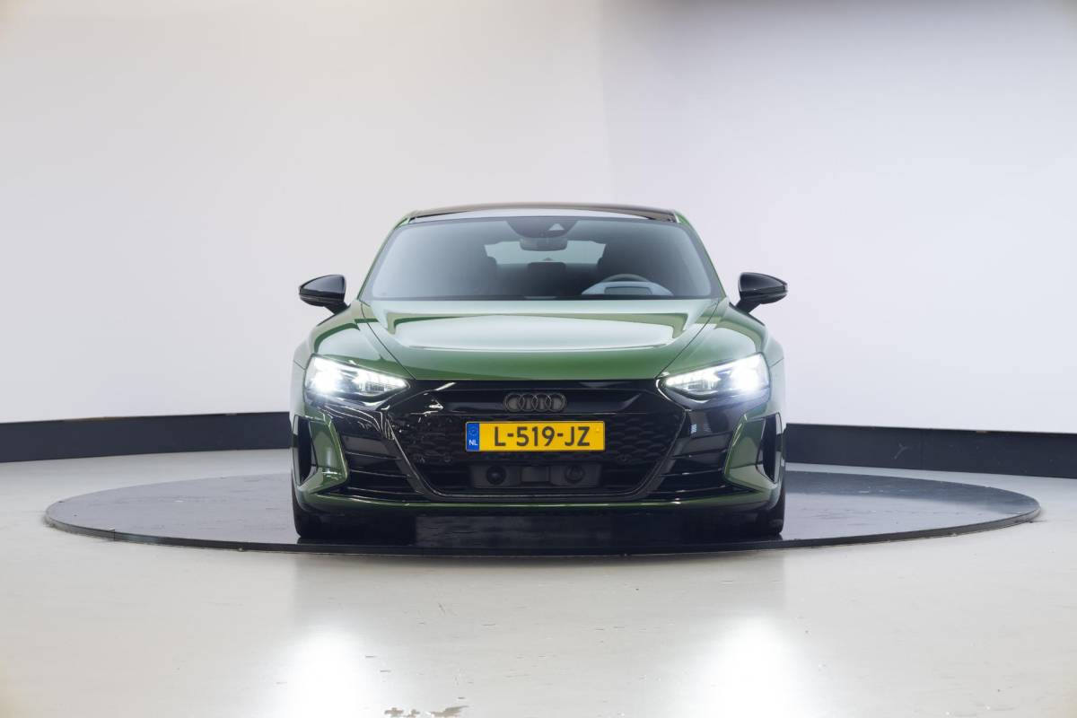 Audi e-tron GT Audi e-tron GT GT edition ZERO 93 kWh | Panoramadak | Sonomagroen | 21 inch |