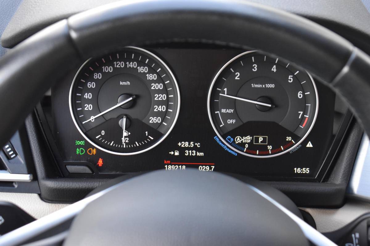BMW 2 Serie BMW 2-serie Active Tourer 220i High Executive