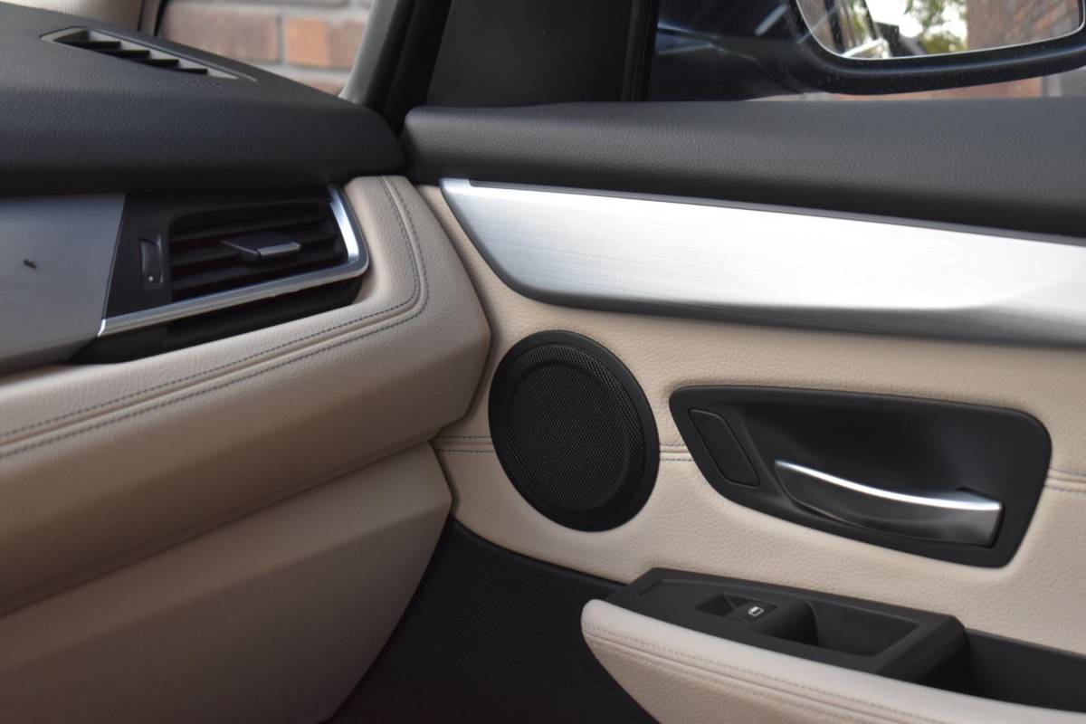 BMW 2 Serie BMW 2-serie Active Tourer 220i High Executive