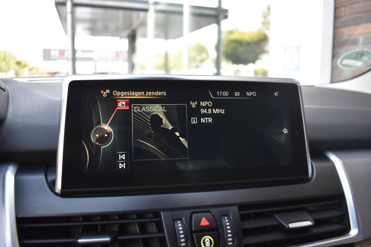 BMW 2 Serie BMW 2-serie Active Tourer 220i High Executive